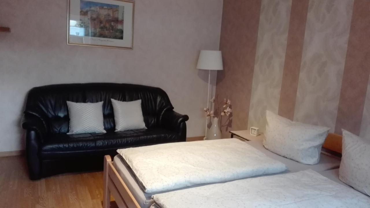 Ferienwohnung Schmitz Anschau Екстериор снимка