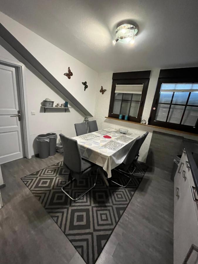 Ferienwohnung Schmitz Anschau Екстериор снимка