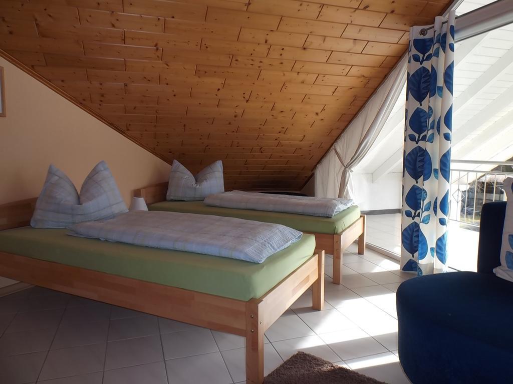 Ferienwohnung Schmitz Anschau Стая снимка