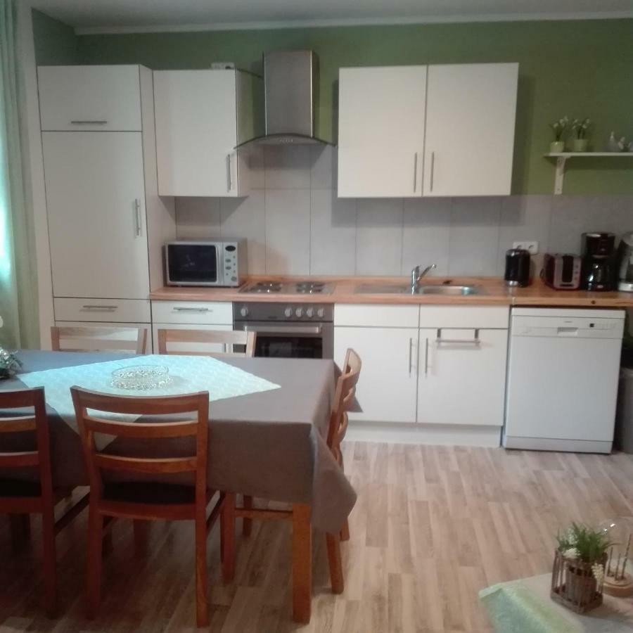 Ferienwohnung Schmitz Anschau Екстериор снимка